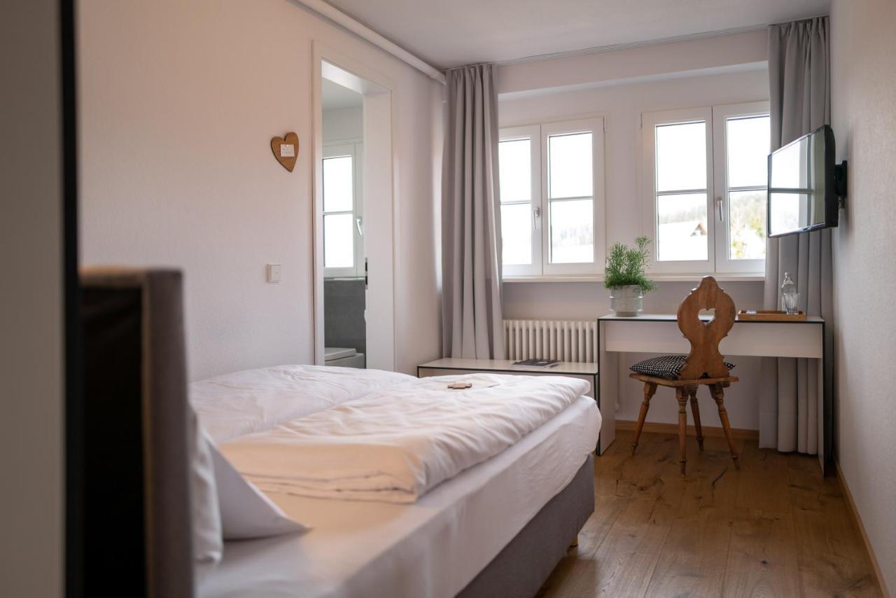 Der Hirschen Hotel Sankt Margen Luaran gambar